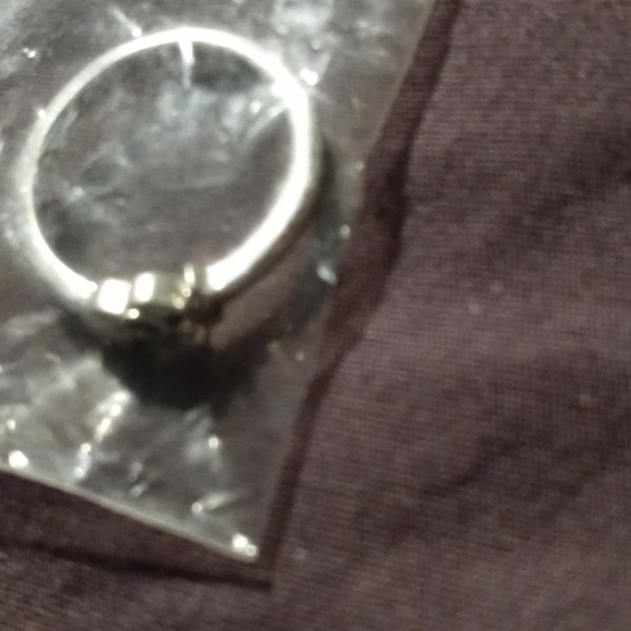 Elephant ring - Picture 4 of 4